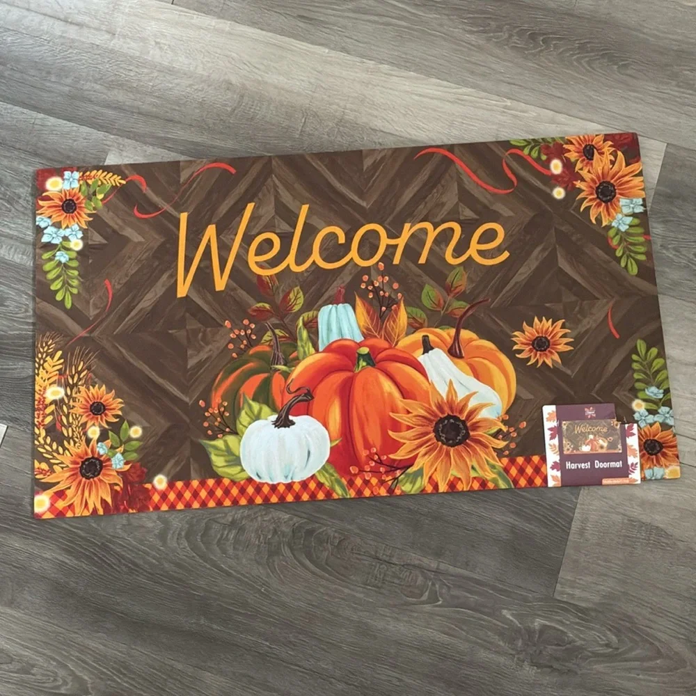 NWT- Fall Harvest- WELCOME Doormat with Pumpkins and Sunflowers- 16x28